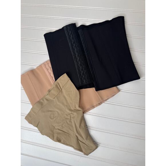 NEW Skims Seamless Sculpt Mid Waist Thong Mica Beige Shape Wear BUNDLE Size M - Picture 2 of 12